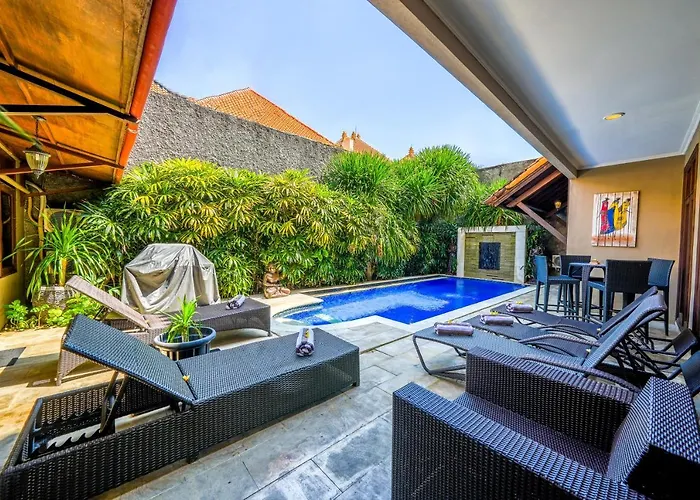 Villa Sanket - Kuta - 6 Bedrooms - 6 Bathrooms - Great Location