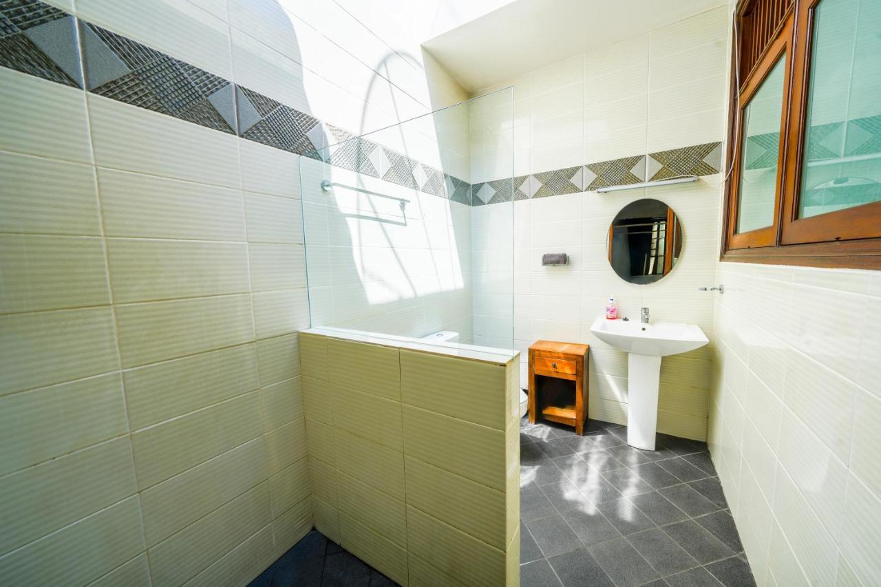 Sanket - Kuta - 6 Bedrooms - 6 Bathrooms - Great Location Villa
