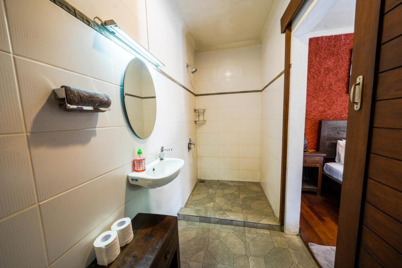 Sanket - Kuta - 6 Bedrooms - 6 Bathrooms - Great Location Villa *